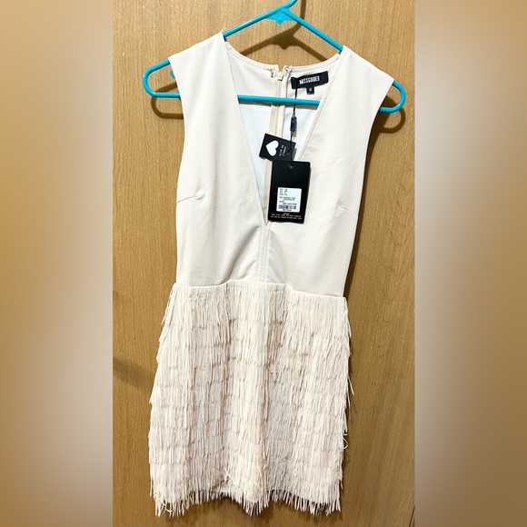 Misguided fringe dress. Nude size 6 US. New with tags. - Picture 7 of 7